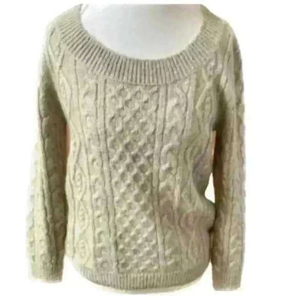 Club Monaco mohair blend tan cable knit sweater size medium EUC! - Picture 2 of 7